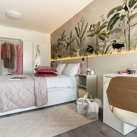 Palace Quarter 2 Peaceful Modern Floor Lejlighed Budapest