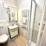 Palace Quarter 2 Peaceful Modern Floor Daire *